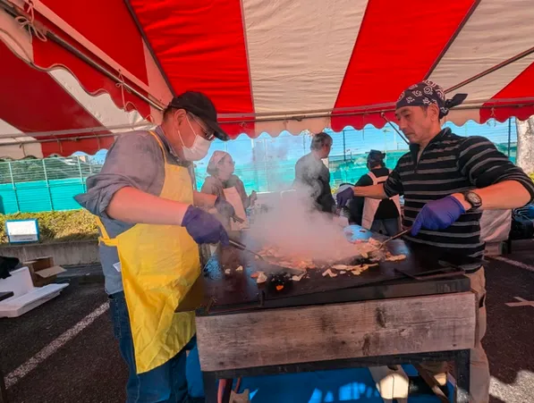 やどかり情報館