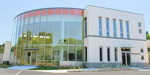 若越ひかりの村　就労系多機能型事業所なないろ