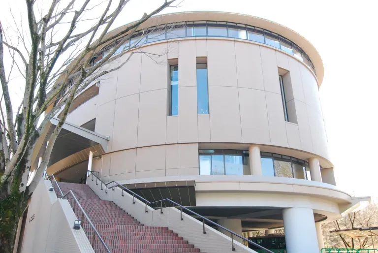 エッグドーム・スローワールド