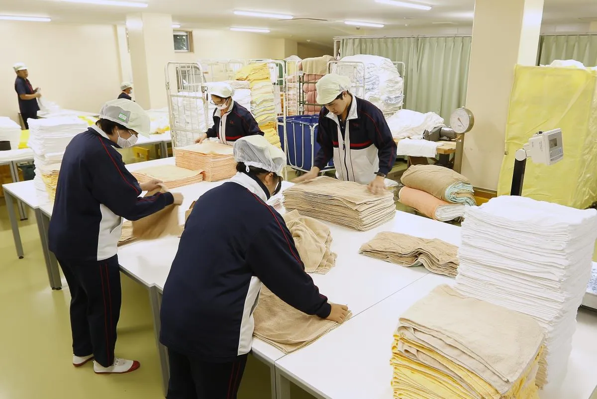 ワークスタディ日の出