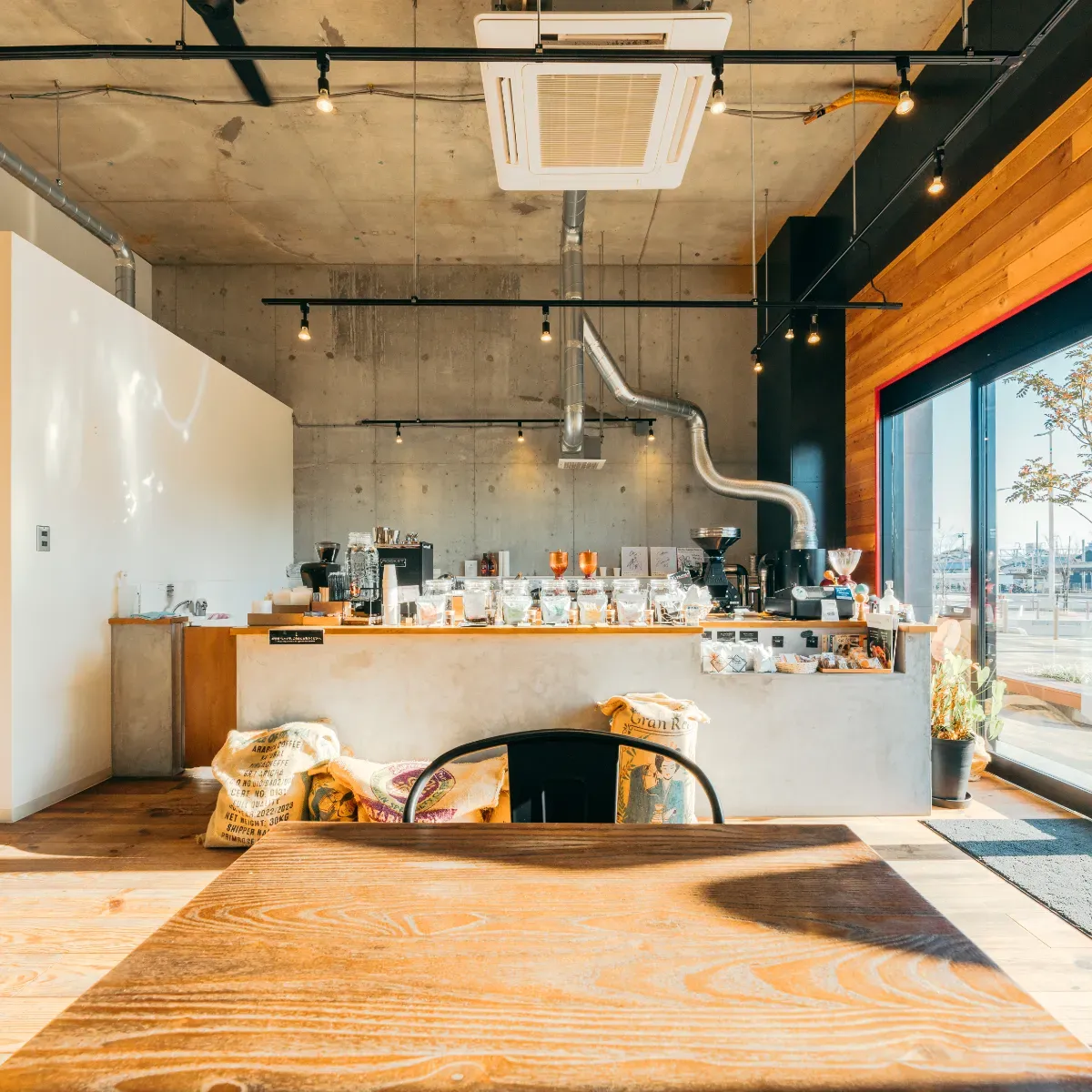 ＯＭＮＩＢＵＳ　ＲＯＡＳＴＥＲＳ　ＴＯＫＹＯ